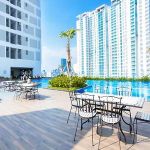 Double E Saigon In Rivergate Building アパート ホーチミン市